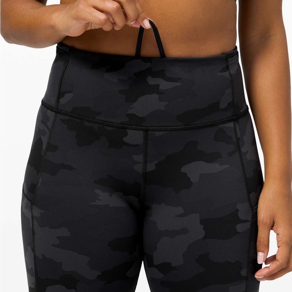 Lululemon Fast and Free Leggings - Picture 4 of 8